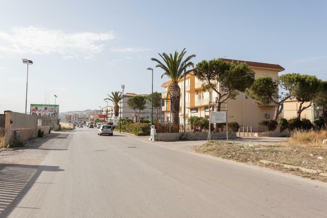Casa Vacanze Cannatello Home Villaggio Mosè Kültér fotó